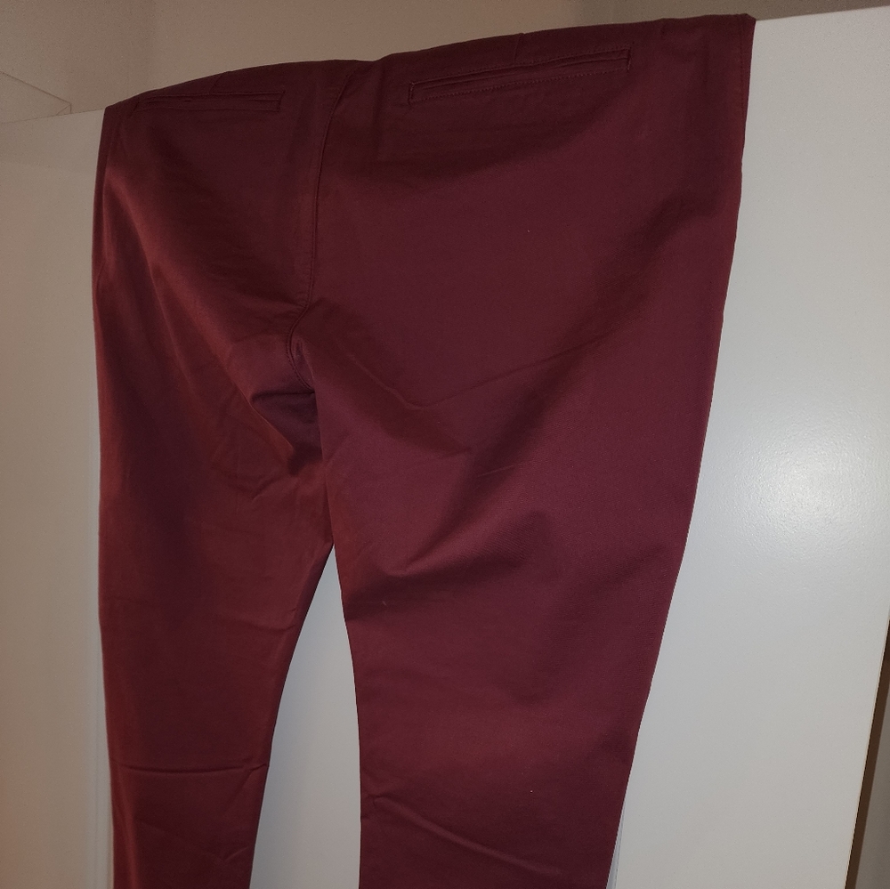 Men's H&M Muave Chinos